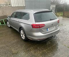 Volkswagen Passat 2015 Estate Highline - Image 3/5