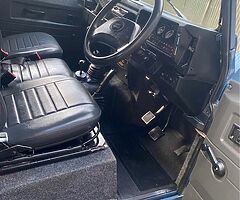 1993 Land Rover Defender - Image 10/10