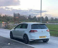 2015 Volkswagen Golf - Image 5/10