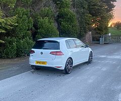 2015 Volkswagen Golf - Image 7/10