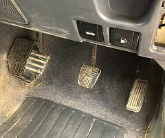 Toyota Land Cruiser - Image 5/6