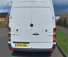 2014 Mercedes-Benz Sprinter - Image 7/10