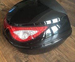 Moped top box - Image 4/4