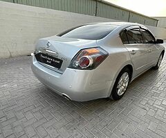 Nissan Altima 2010 GCC LOW MILEAGE, Passing garranty, Engine, gearbox, chassis, ac, oka, 0555538759 - Image 3/10