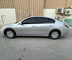 Nissan Altima 2010 GCC LOW MILEAGE, Passing garranty, Engine, gearbox, chassis, ac, oka, 0555538759 - Image 6/10
