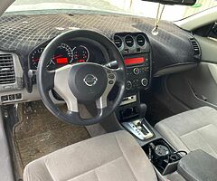Nissan Altima 2010 GCC LOW MILEAGE, Passing garranty, Engine, gearbox, chassis, ac, oka, 0555538759 - Image 8/10