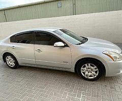 Nissan Altima 2010 GCC LOW MILEAGE, Passing garranty, Engine, gearbox, chassis, ac, oka, 0555538759 - Image 9/10
