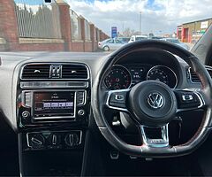 2016 Volkswagen Polo - Image 9/10
