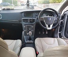 2014 Volvo V40 D2 1.6 - Image 8/10
