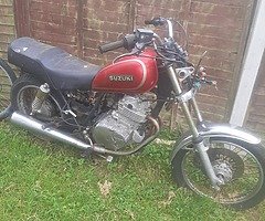 Suzuki gn 250