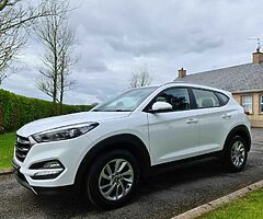 2016 Hyundai Tucson 1.7 CRDI SE NAV - Image 4/10