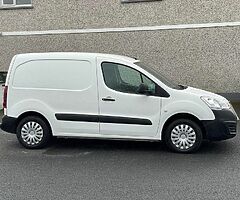 €43 per week 171 Citroen Berlingo