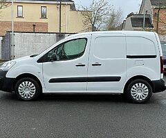 €43 per week 171 Citroen Berlingo - Image 6/10