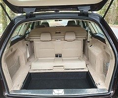 11 MERCEDES E220 CDI AUTO 7 SEATER ESTATE  176 KLMS . €13,850 - Image 5/10
