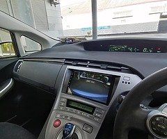 Toyota Prius 2014 Luxury Model - Image 5/10
