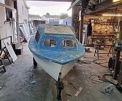 Boat - Image 5/6