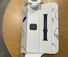 Apple Watch Series 6 44mm Aluminum Case