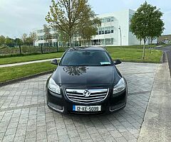 2012 vauxhall insignia eco flex 2.0 diesal 
6 speed manual 
Nct 7/22  tax 12/22 
Cheap tax 200€ year
