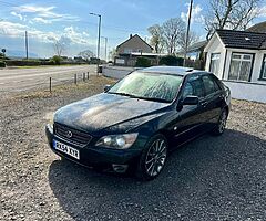 2005 Lexus IS 200