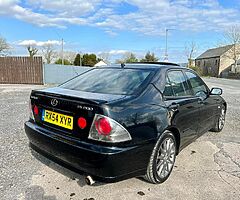 2005 Lexus IS 200