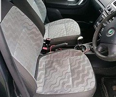 Skoda Fabia 2009 1.2 petrol - Image 4/6