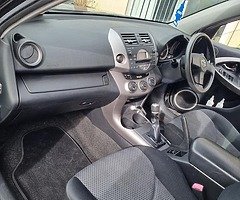 Toyota Rav4 - Image 6/7