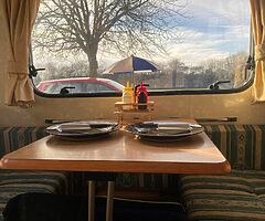 Caravan - Image 9/10