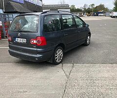 Volkswagen Sharon￼￼ - Image 4/7