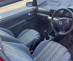 2010 VW FOX urban edition 
1 litre manual 
 taxed and nctd - Image 6/9