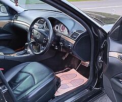 2009 Mercedes Benz E220 Estate AMG - Image 4/10