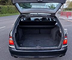 2009 Mercedes Benz E220 Estate AMG - Image 9/10