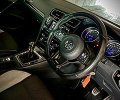 2015 Volkswagen Golf - Image 3/8