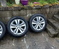 Volvo 17inch genuine alloy wheels with good tyres for sale