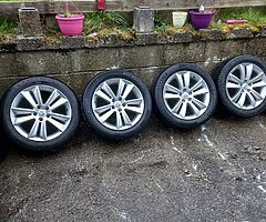 Volvo 17inch genuine alloy wheels with good tyres for sale - Image 5/5