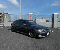 1999 Toyota Altezza 2.0 Beams