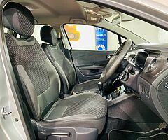 2018 Renault Captur - Image 8/10