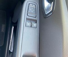 2018 Renault Clio - Image 9/10