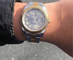 Mens watch