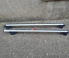Roof racks fit ani car in perfect condition - Image 5/5