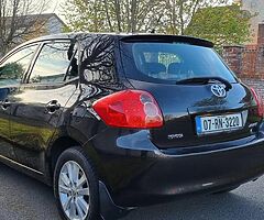 Toyota Auris 1.6 petrol manual