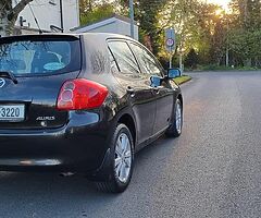 Toyota Auris 1.6 petrol manual