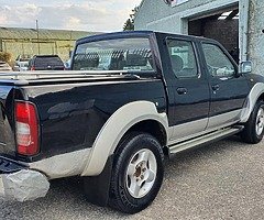Nissan navara Crewcab NEW DOE