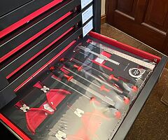 Jefferson proffesional tools , bench grinder , 6” vice , 7 drawer heavy dutychest with 147tools,matt - Image 8/10