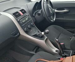Toyota auris - Image 7/9