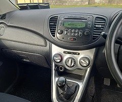 Hyundai i10 - Image 7/9