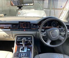 10 AUDI A8 3.0TDI - Image 8/10