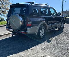 Mitsubishi Pajero 3.2 auto crew cab DOE &TAXED ￼