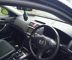 Honda Accord 2.2 - Image 10/10