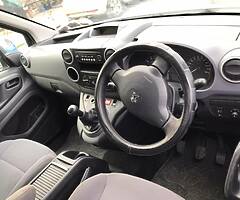 Peugeot Partner 1.6 HDI - Image 4/8
