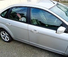 Ford focus 2010 - Image 8/10